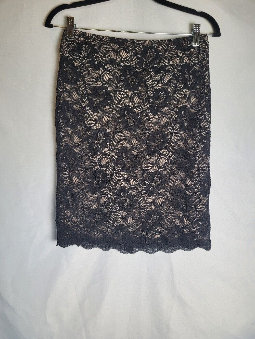 Banana Republic Black Lace Overlay Pencil Skirt Women's Size 4 Petite